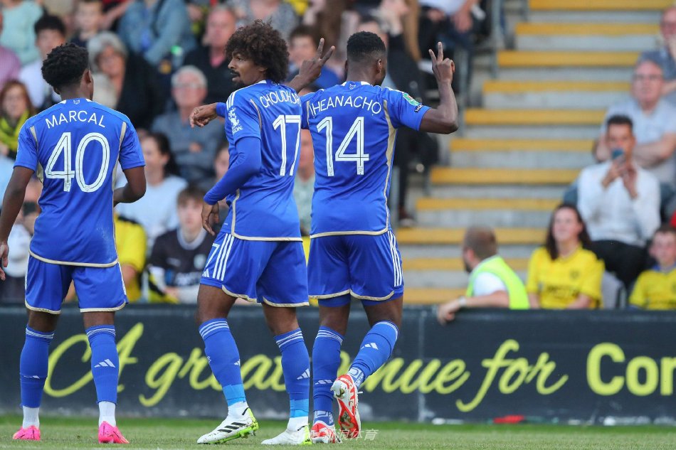 更让他跻身 更让他跻身