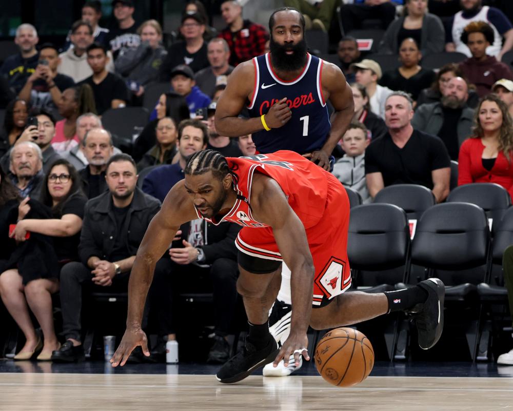 尤其在防守 尤其在防守