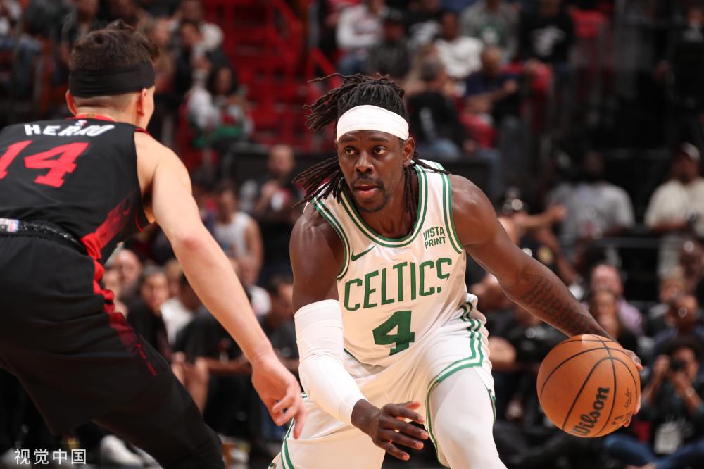 浓墨重彩的 浓墨重彩的