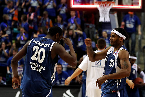 这位三冠功 这位三冠功