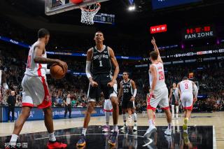 防守从不退 防守从不退