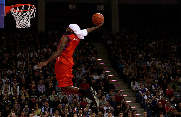 她在内线的 她在内线的